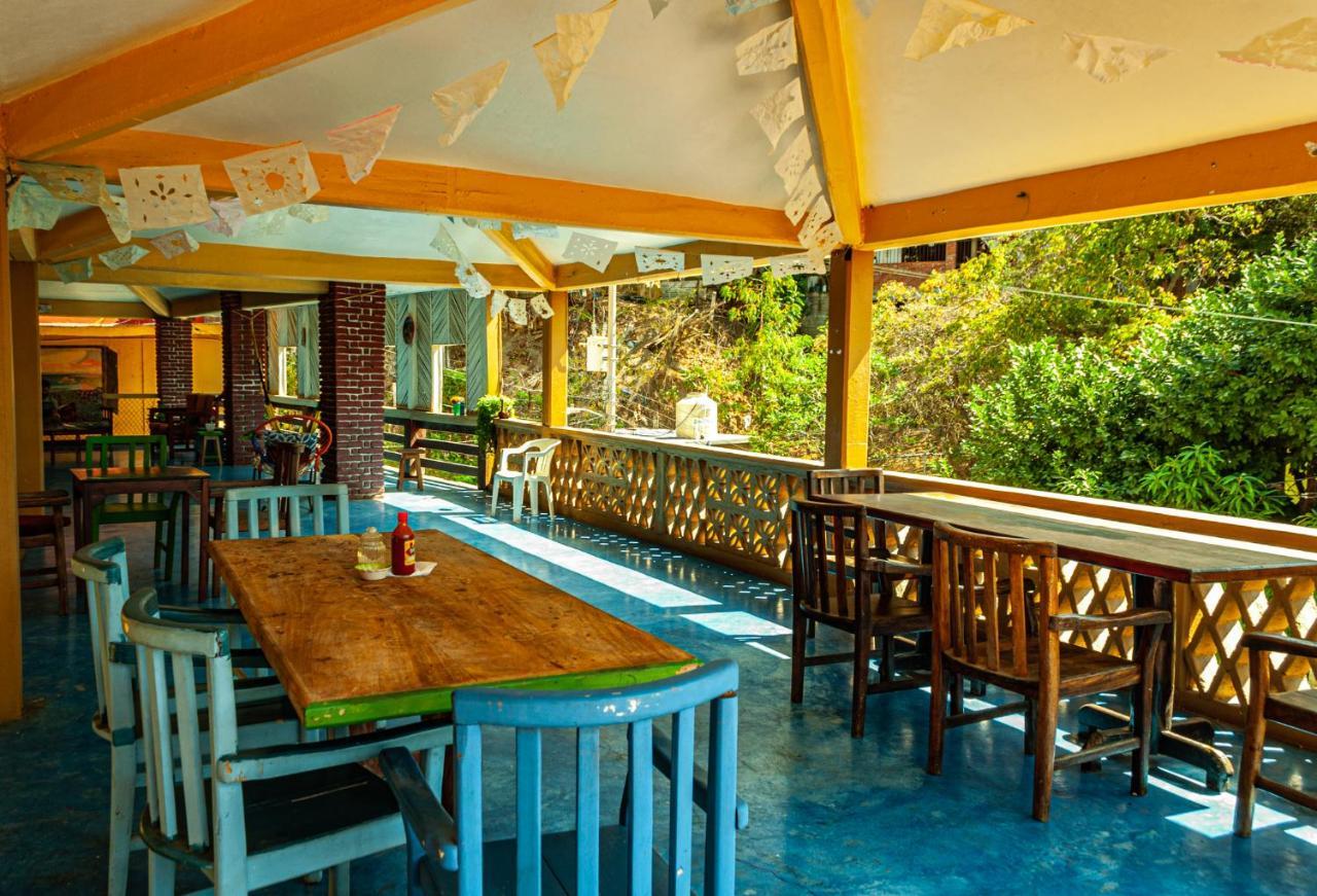 Hotel Capy Puerto Angel Exterior photo