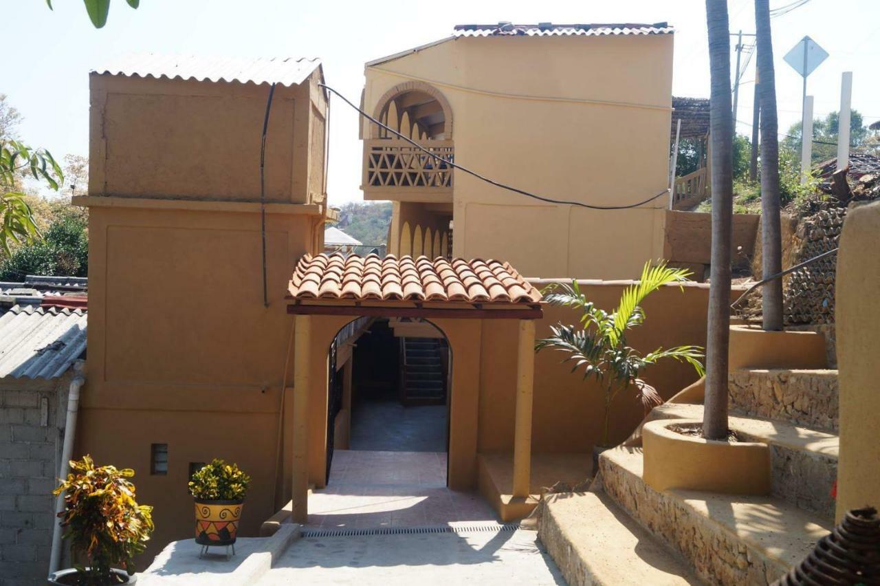 Hotel Capy Puerto Angel Exterior photo