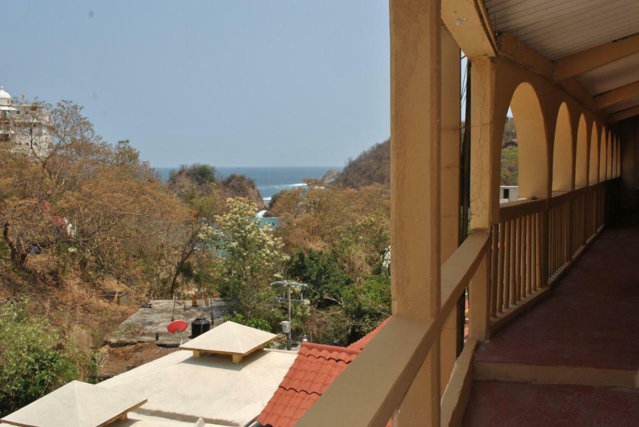 Hotel Capy Puerto Angel Exterior photo