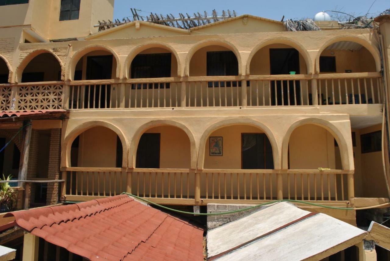 Hotel Capy Puerto Angel Exterior photo