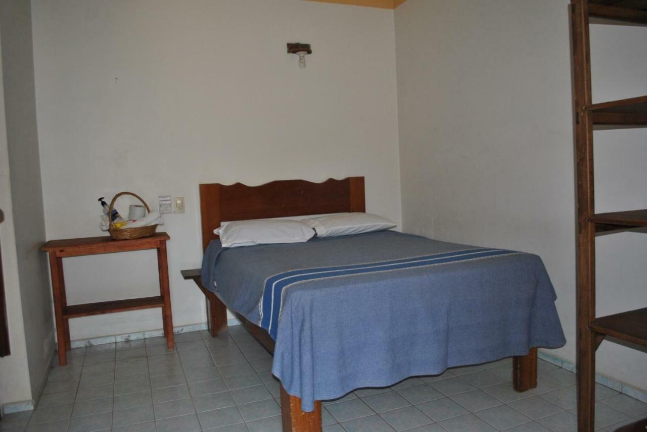 Hotel Capy Puerto Angel Exterior photo
